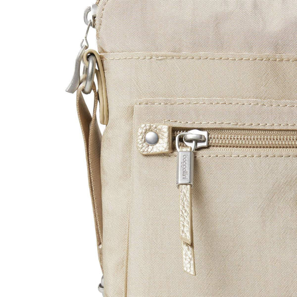 Baggallini Go Bagg avec bracelet pour téléphone RFID