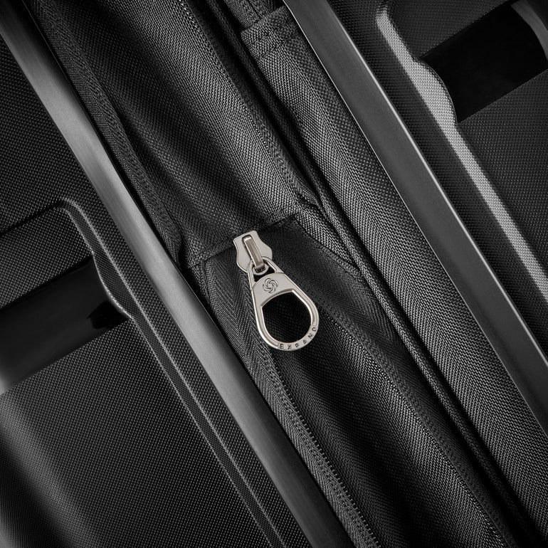 Samsonite Outline Pro Valise rigide moyenne extensible à roulettes
