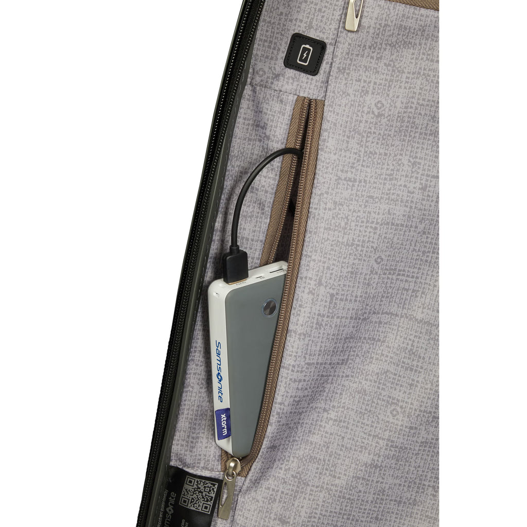 Samsonite C-Lite Spinner Carry-On Hardside Expandable Luggage