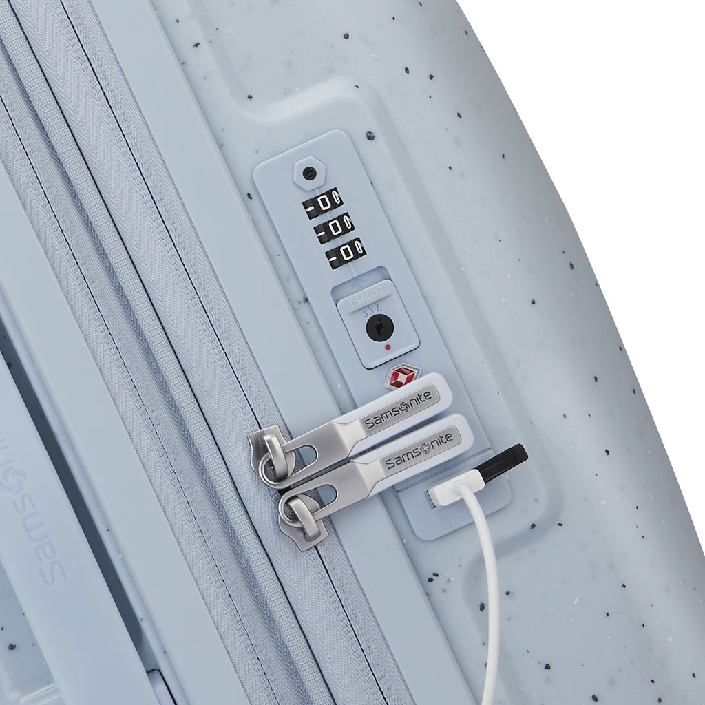 Samsonite Outline Pro Spinner Carry-On Hardside Luggage
