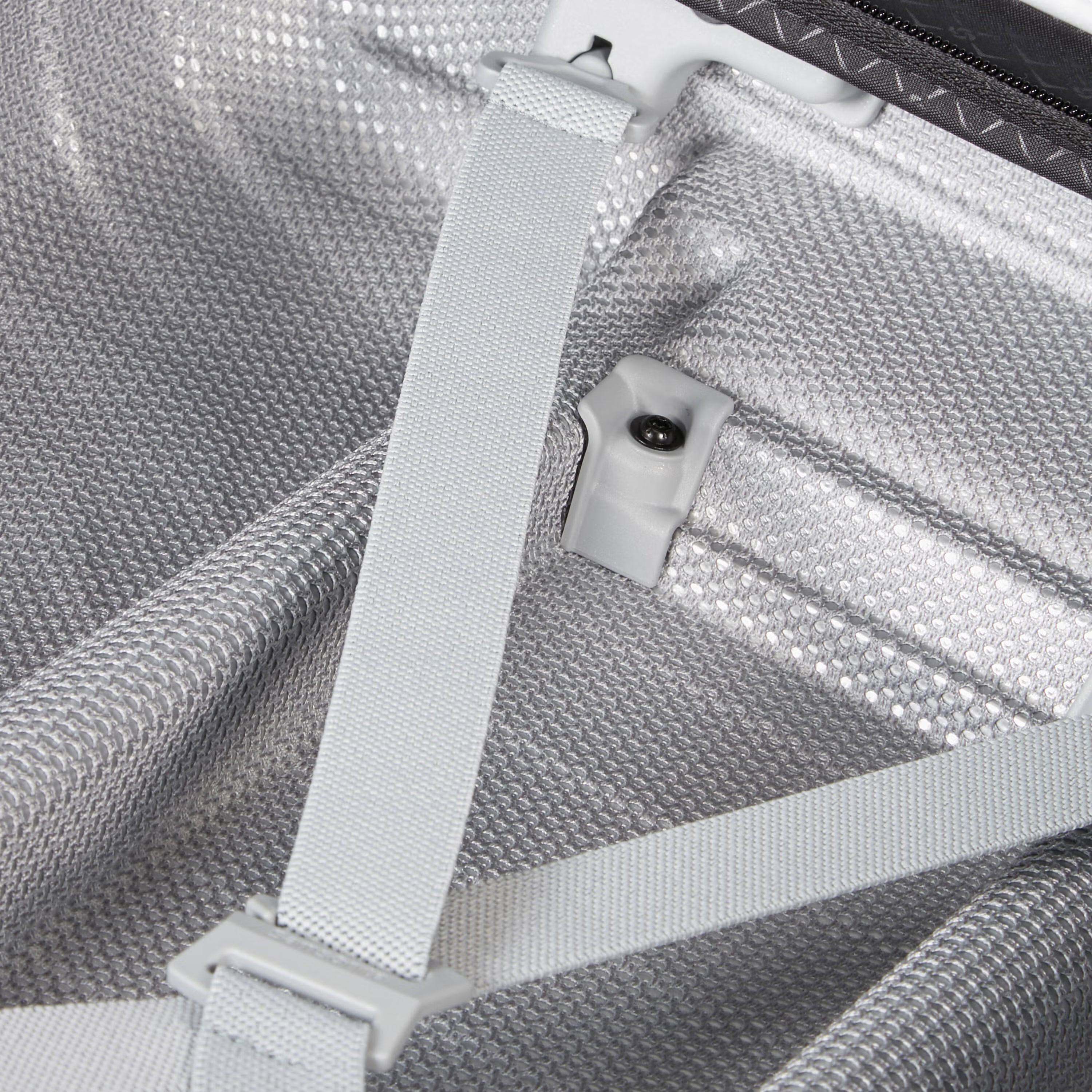 Samsonite Proxis Spinner Carry-On Expandable Hardside Luggage