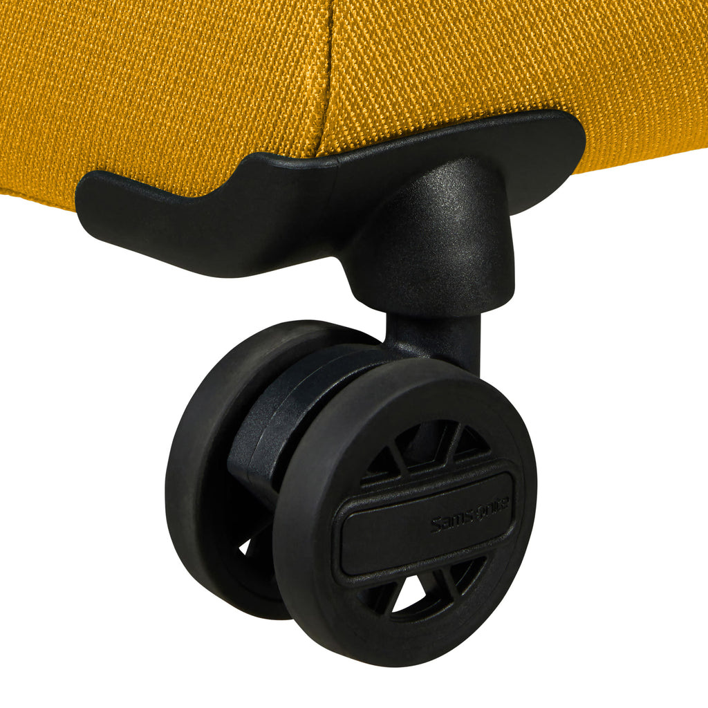 Samsonite Vaycay Spinner Medium Expandable Softside Luggage