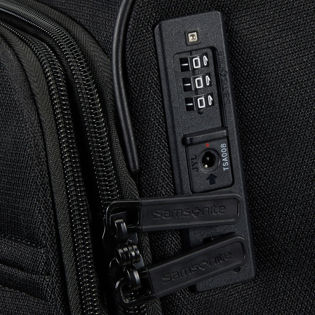 Samsonite Vaycay Spinner Large Expandable Softside Luggage