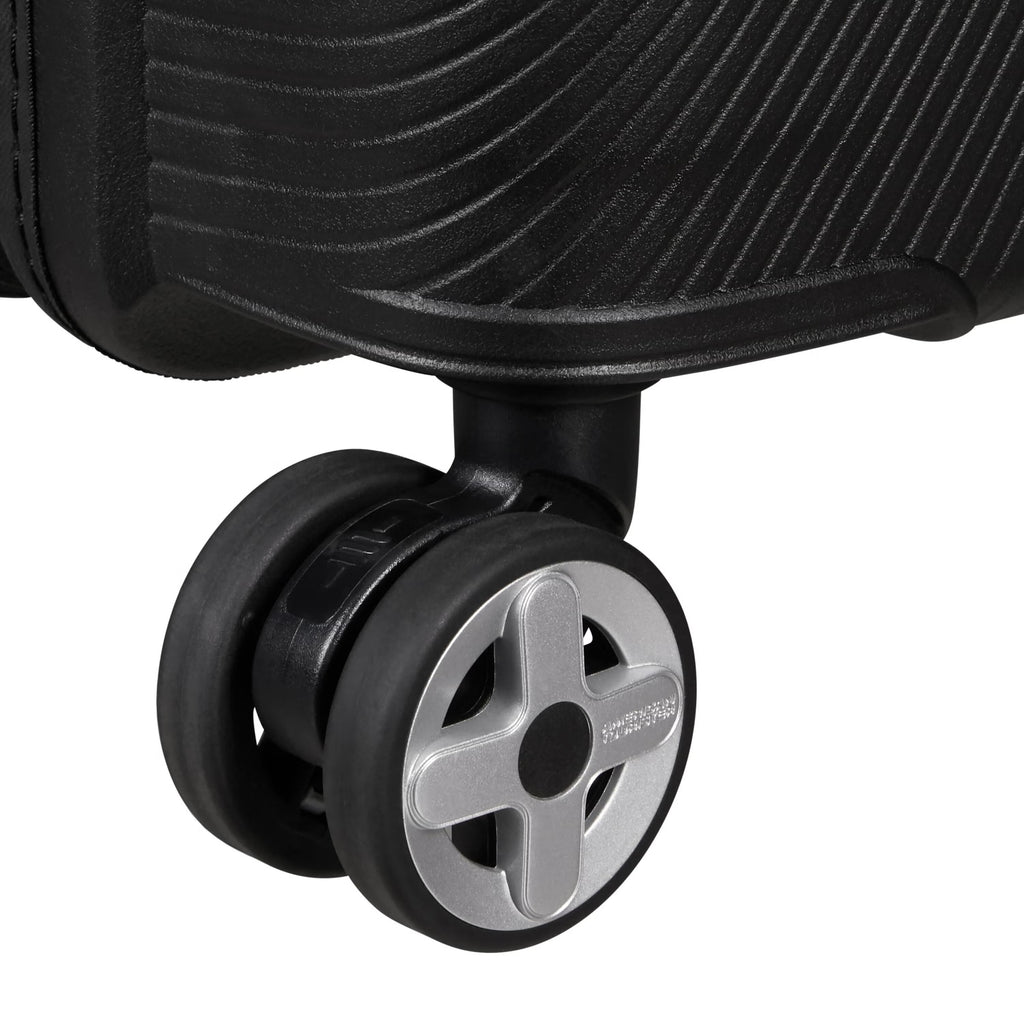 American Tourister Starvibe Spinner Carry-On Hardside Luggage