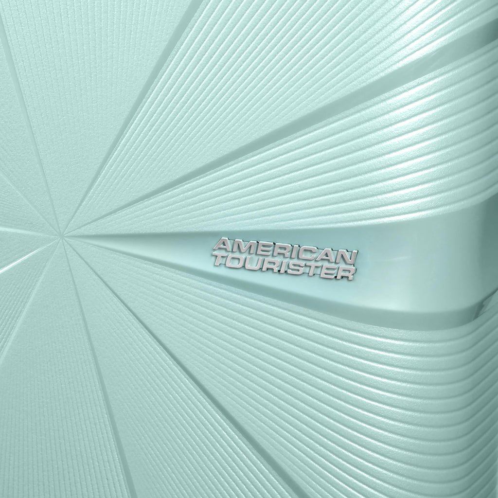 American Tourister Starvibe Spinner Medium Expandable Hardside Luggage