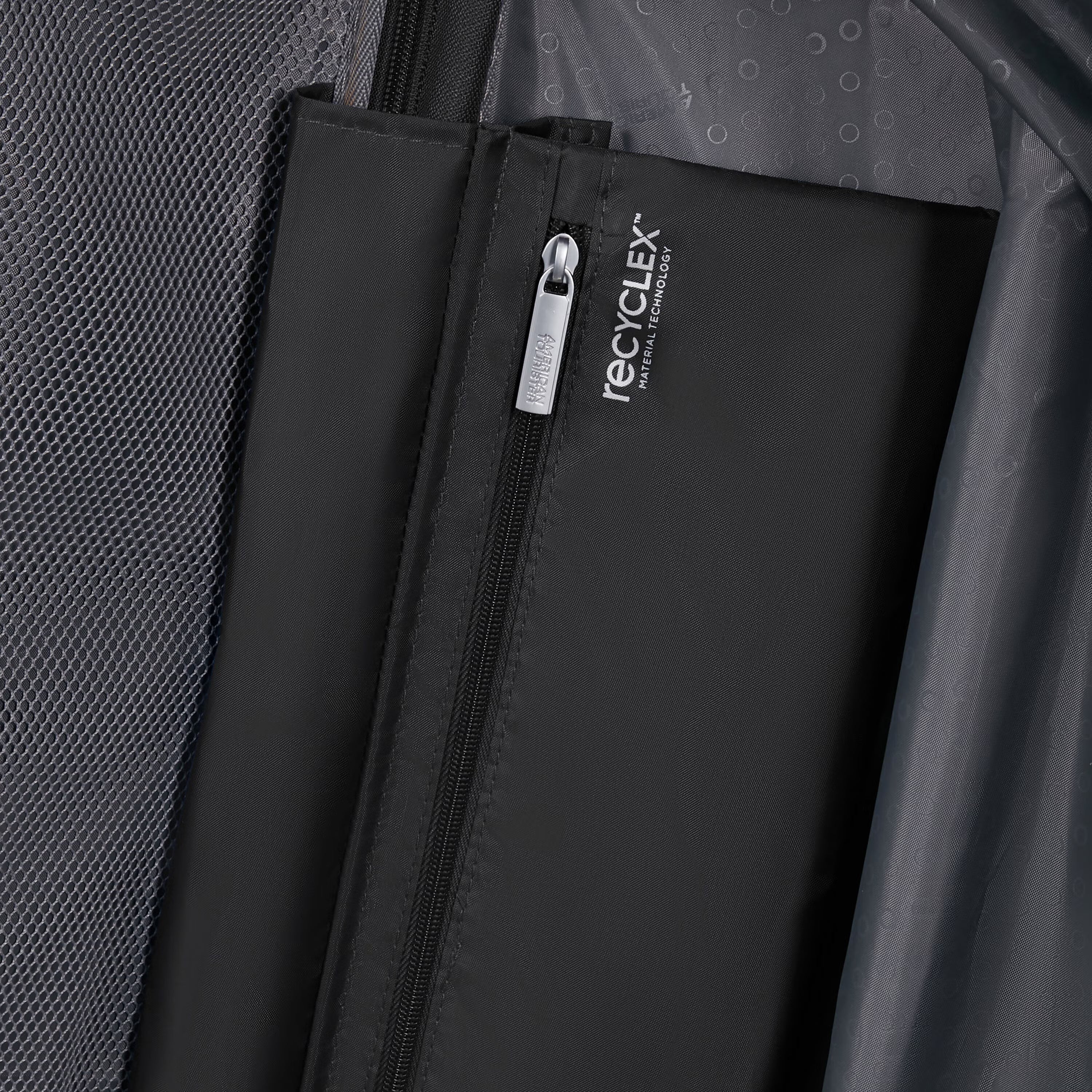 American Tourister Starvibe 3-Piece Nested Set Hardside Luggage