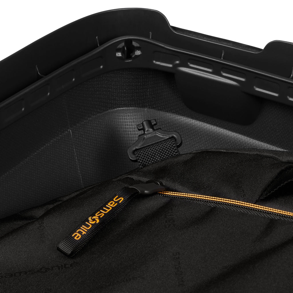 Samsonite Essens Spinner Carry-On Hardside Luggage