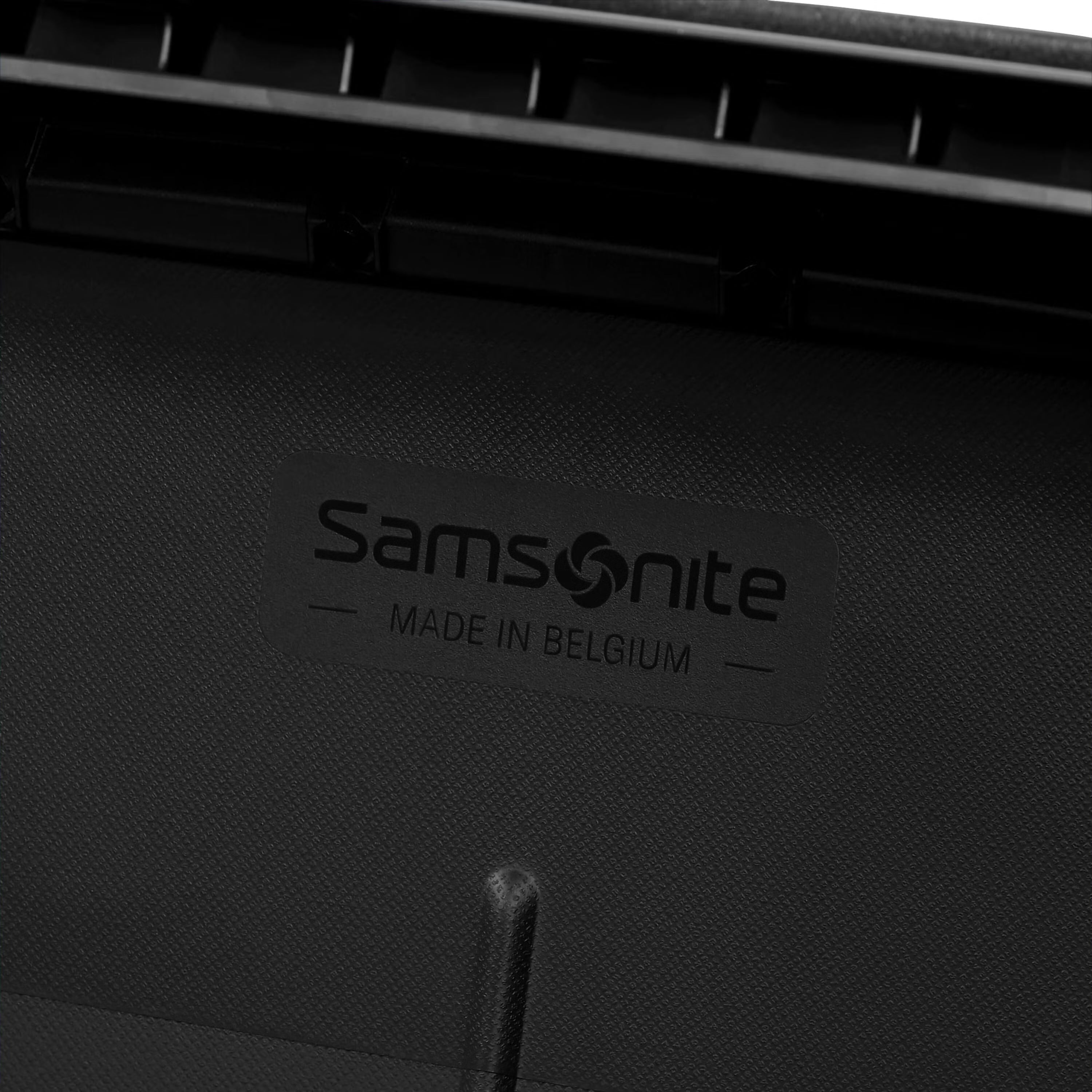 Samsonite Essens Valise rigide moyenne à roulettes