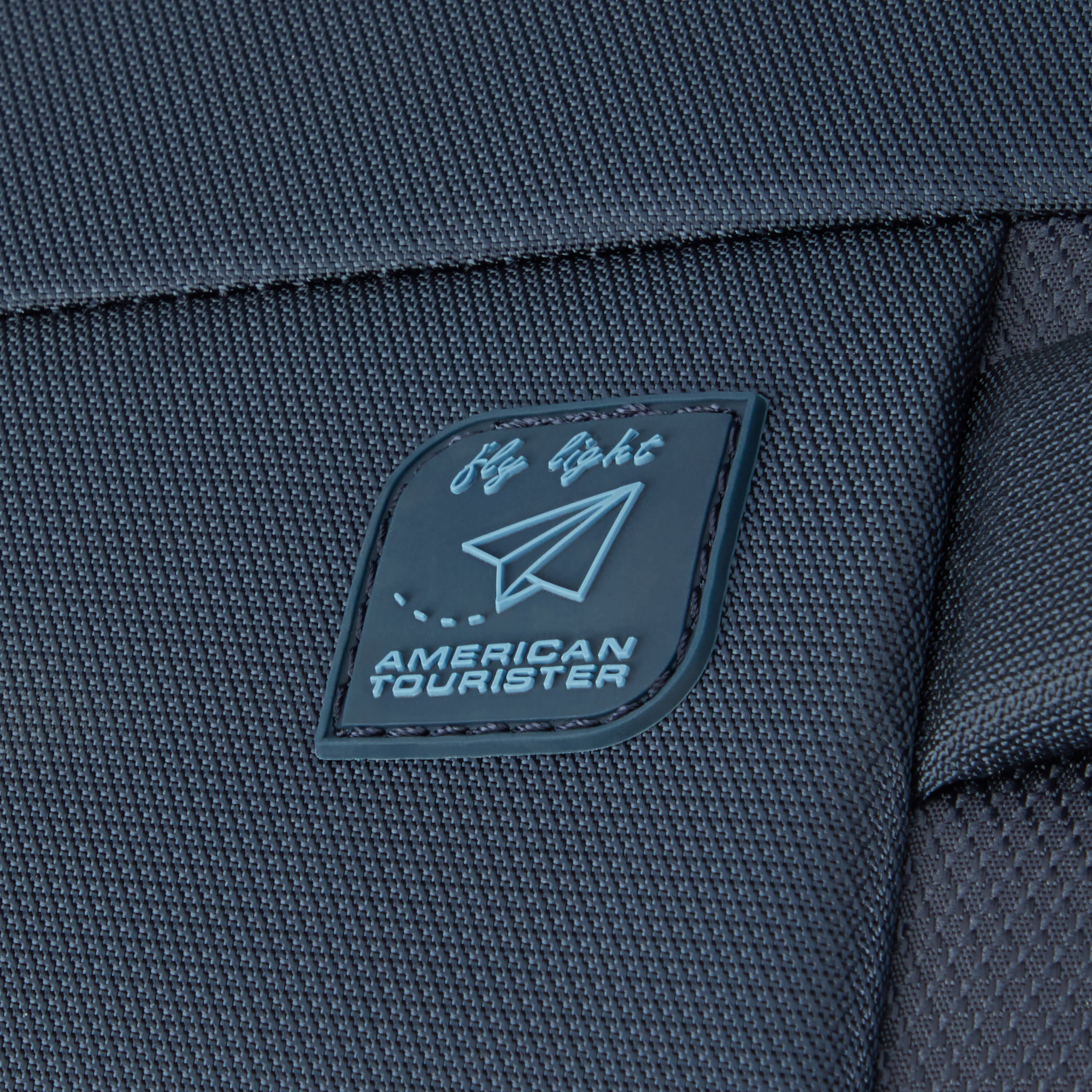 American Tourister Summerride Spinner Large Expandable Softside Luggage