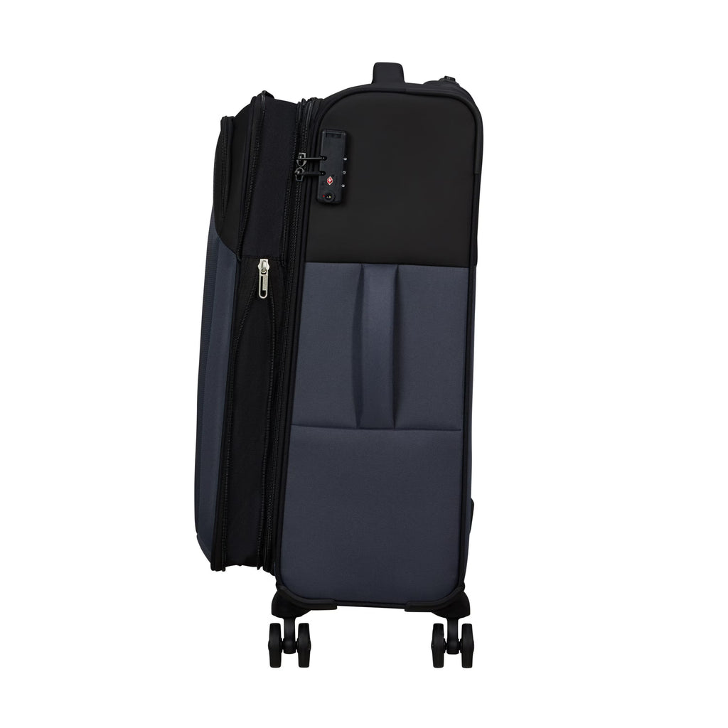 American Tourister Daring Dash Spinner Medium Expandable Softside Luggage
