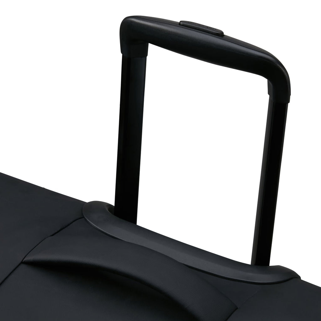 American Tourister Daring Dash Spinner Large Expandable Softside Luggage