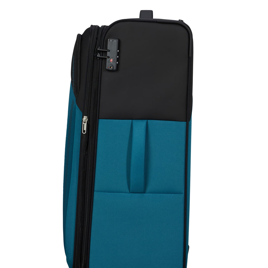 American Tourister Daring Dash Spinner Large Expandable Softside Luggage