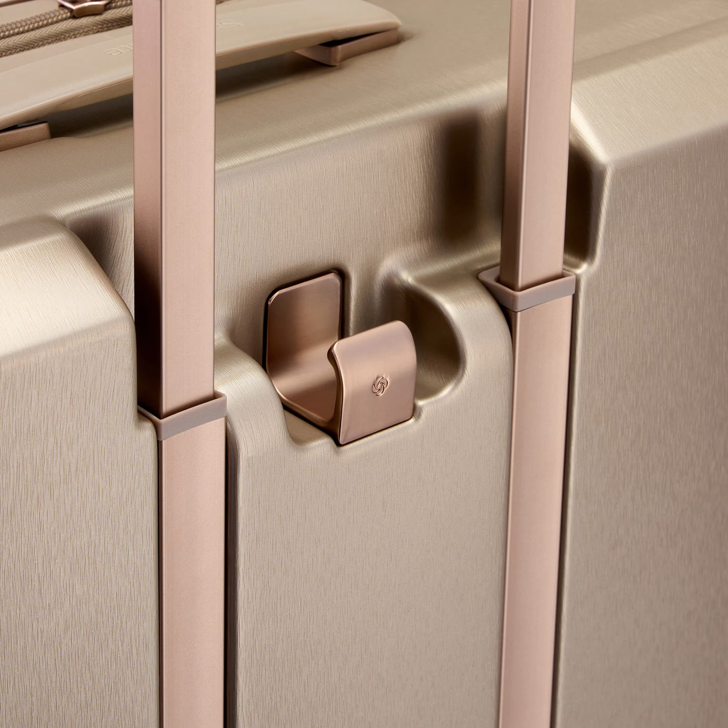 Samsonite Evoz Z Valise à coque rigide moyenne extensible à 4 roues