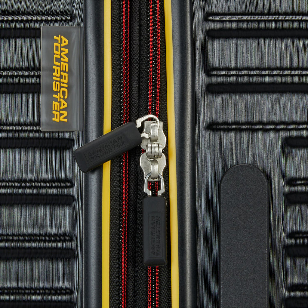 American Tourister Mickey Spinner Carry-On - Black