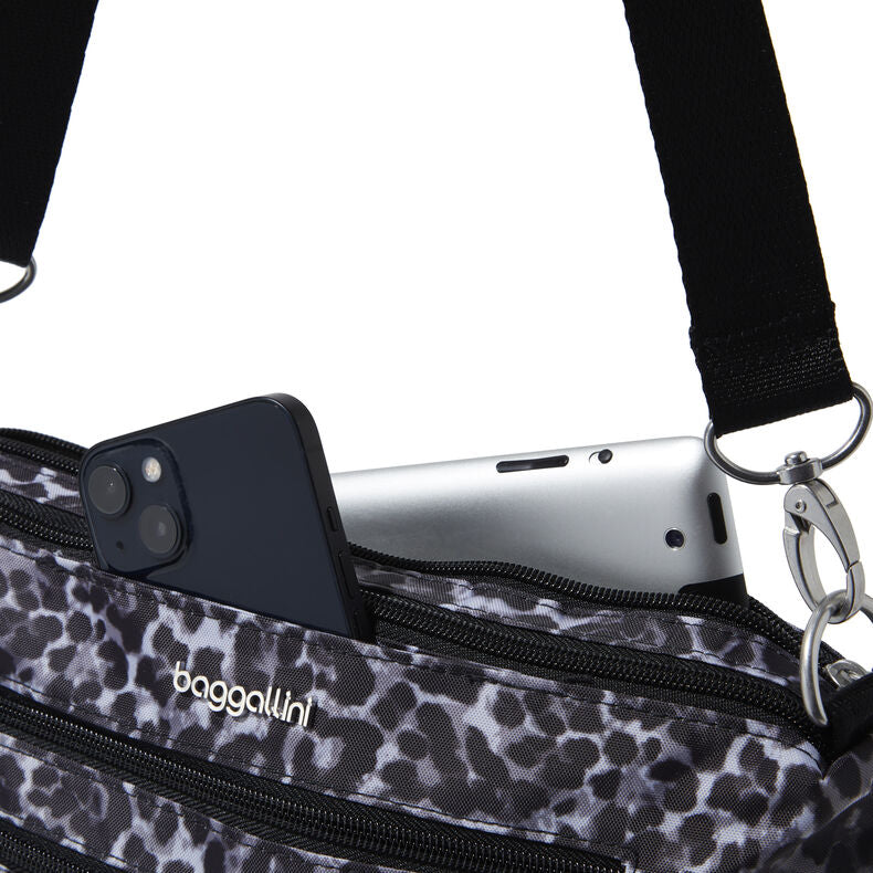 Baggallini City Crossbody