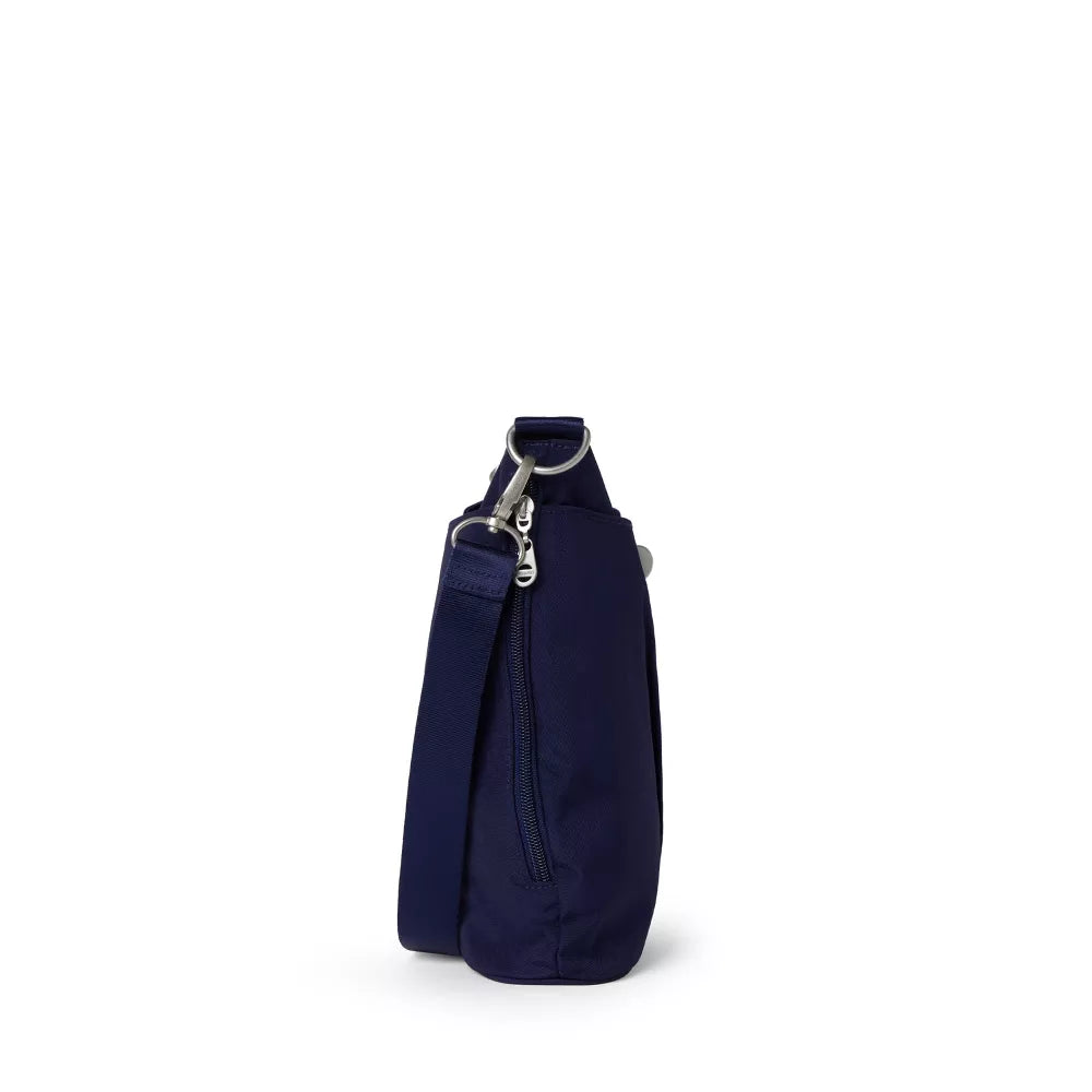 Baggallini Sorrento RFID Hobo Bag