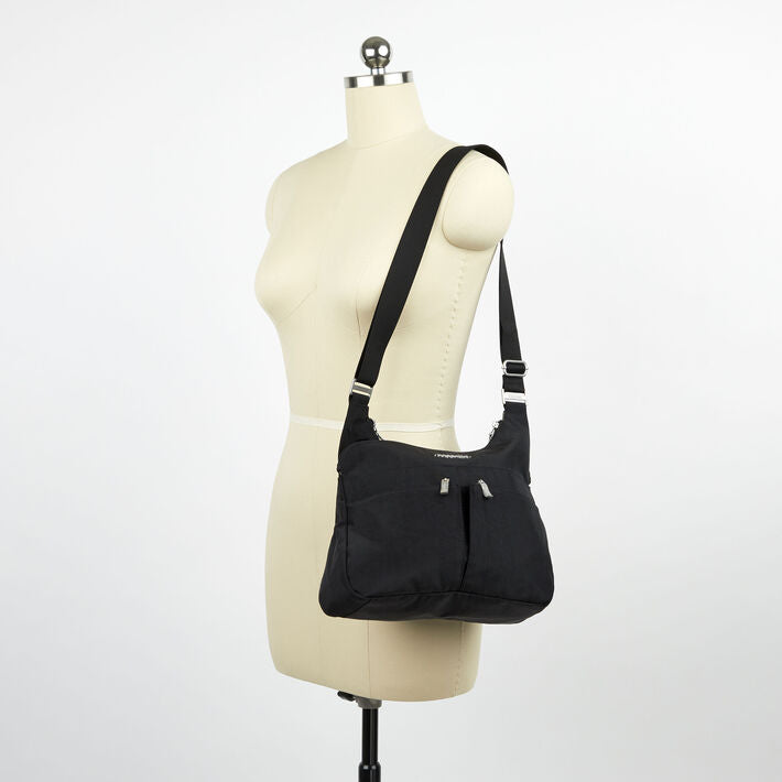 Baggallini Cross Over Crossbody - Black With Sand Lining