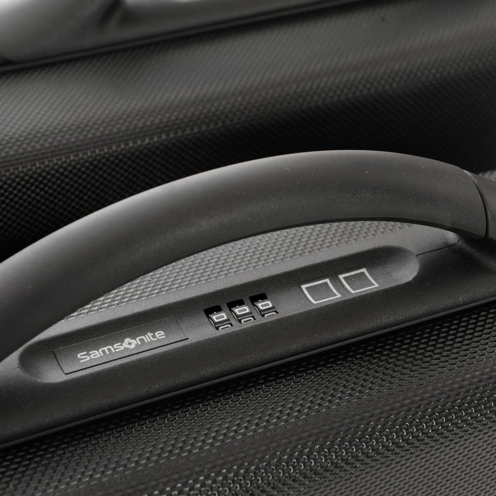 Samsonite Focus III Attaché Case 6" - Black