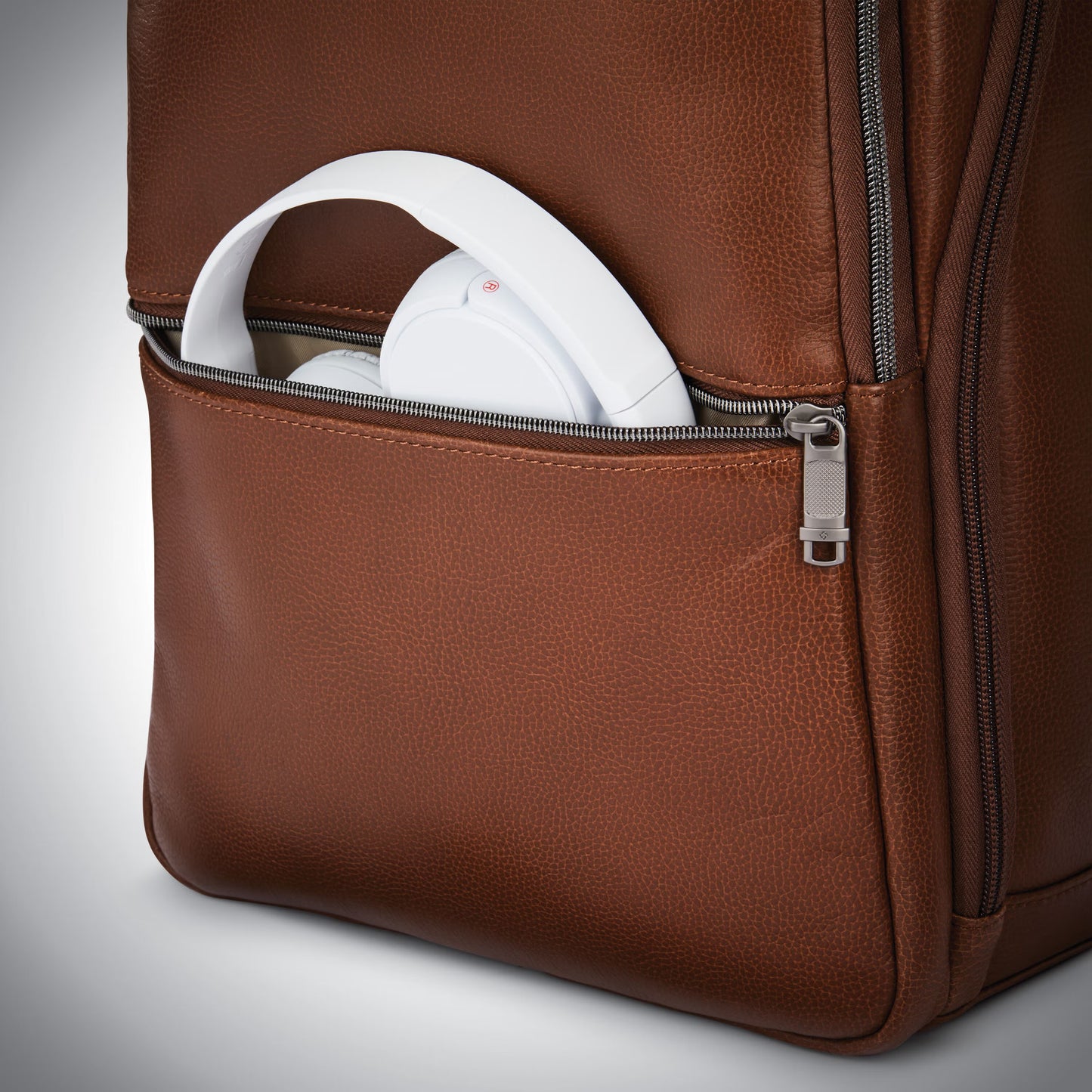 Samsonite Classic Leather Slim Backpack 14.1"