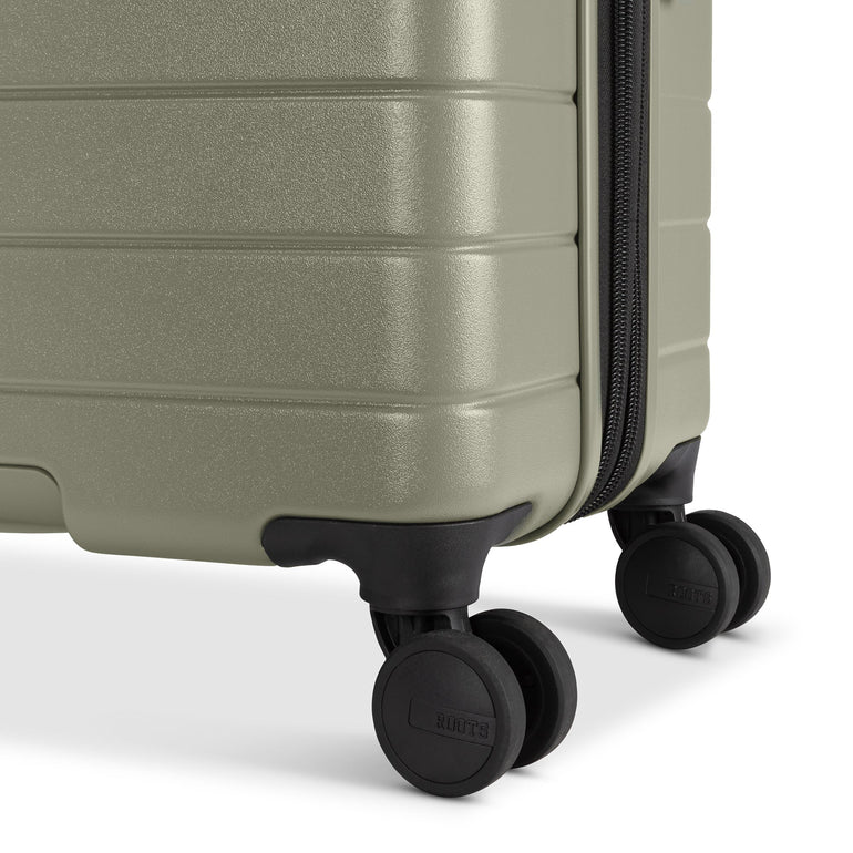 Roots Travel Spinner Large Expandable Hardside Luggage