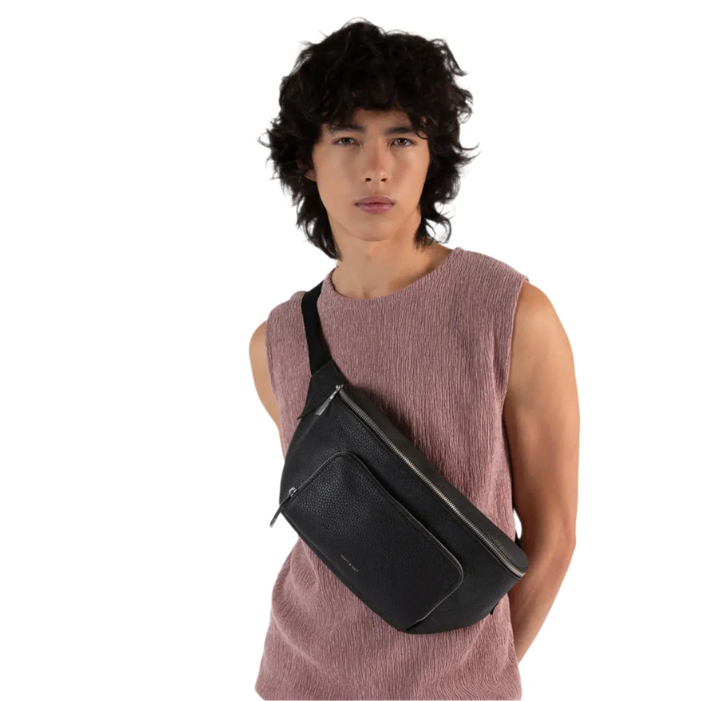 Matt & Nat Kora Vegan Belt Bag Grain - Black