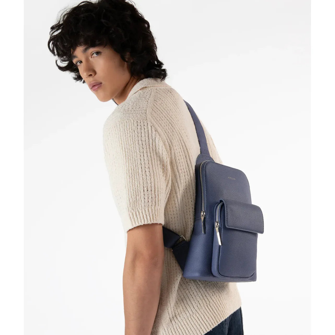 Matt & Nat Allar Vegan Sling Bag Grain - Black