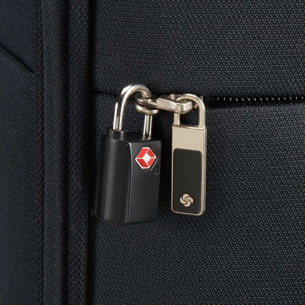 Bagages à main Samsonite Base Boost Spinner Softside